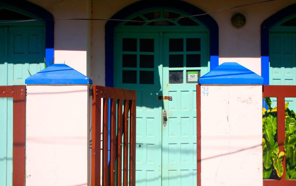 Alfazema Cultural Bed And Breakfast Arembepe Exterior photo
